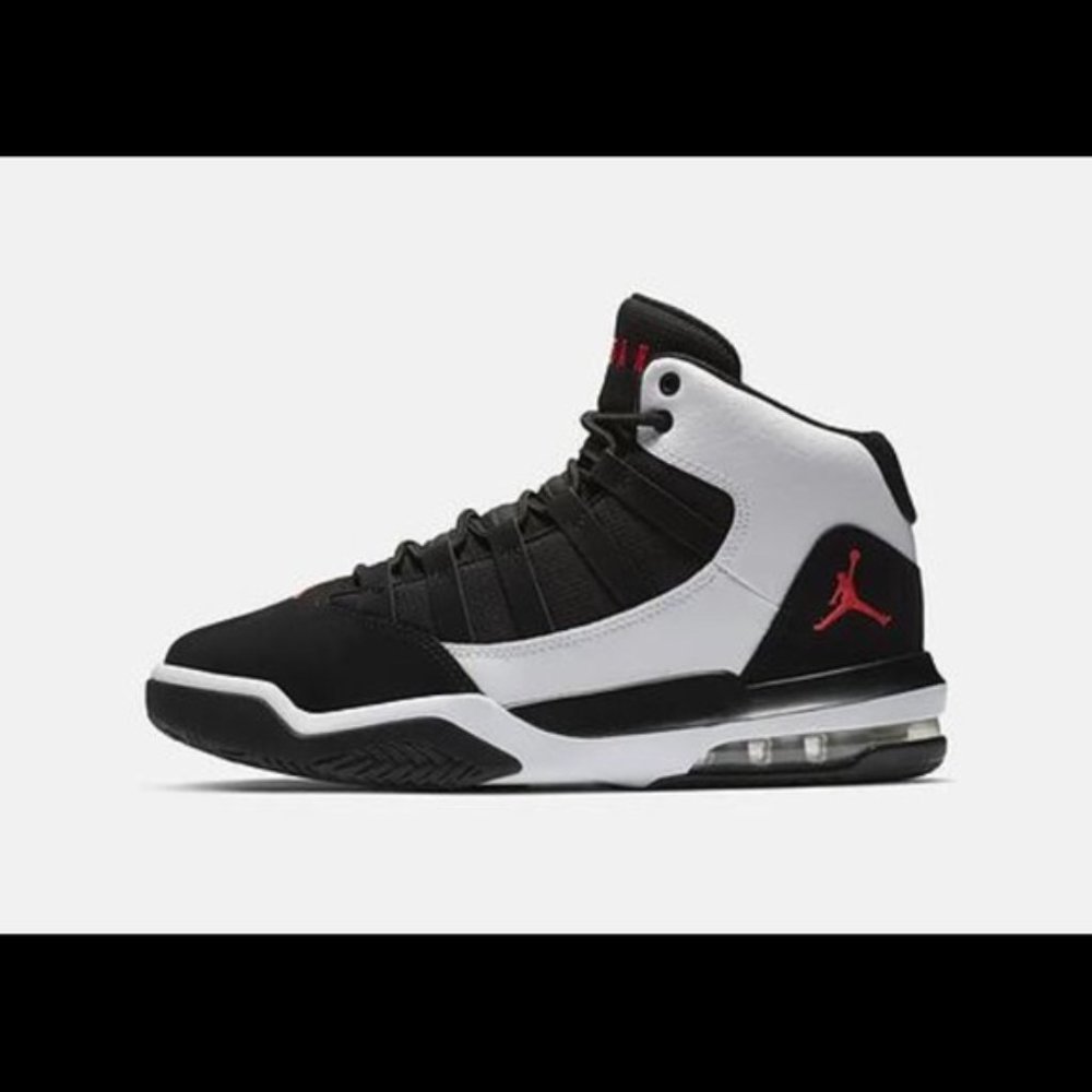 🎉HP🎉Nike Jordan Max Aura White/Infared Kids 11c - Picture 4 of 9